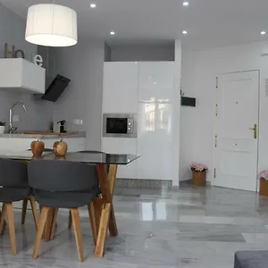  Apartment Atarazana
